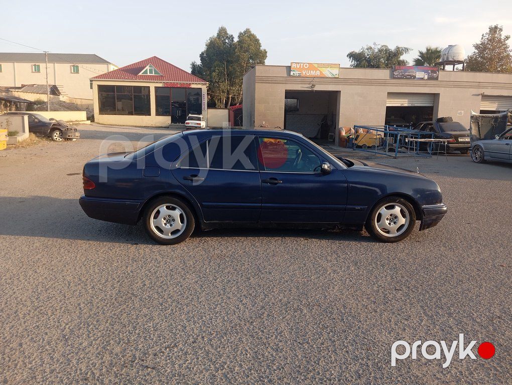 Mercedes E 220, 2.2 L, 1997 il, 450 000 km — Avtomobillər, Bakı (4)