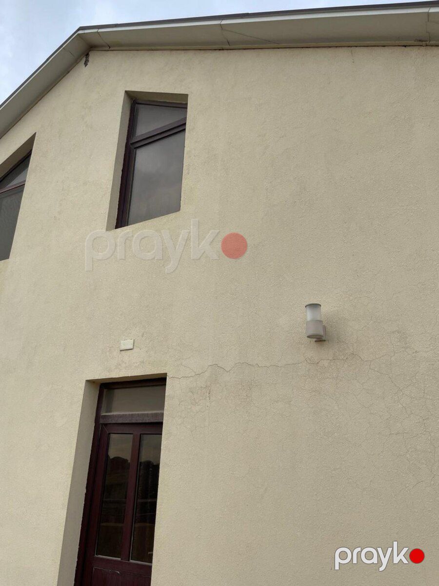 Villa, Badamdar qəs — Ev, villa, Bakı (2)