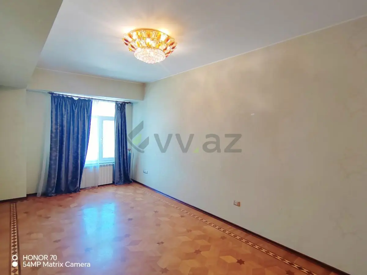 4 otaqlı mənzil Köhnə tikili Satılır, Yasamal qəs., Yasamal, Bakı — Mənzil, Bakı (3)