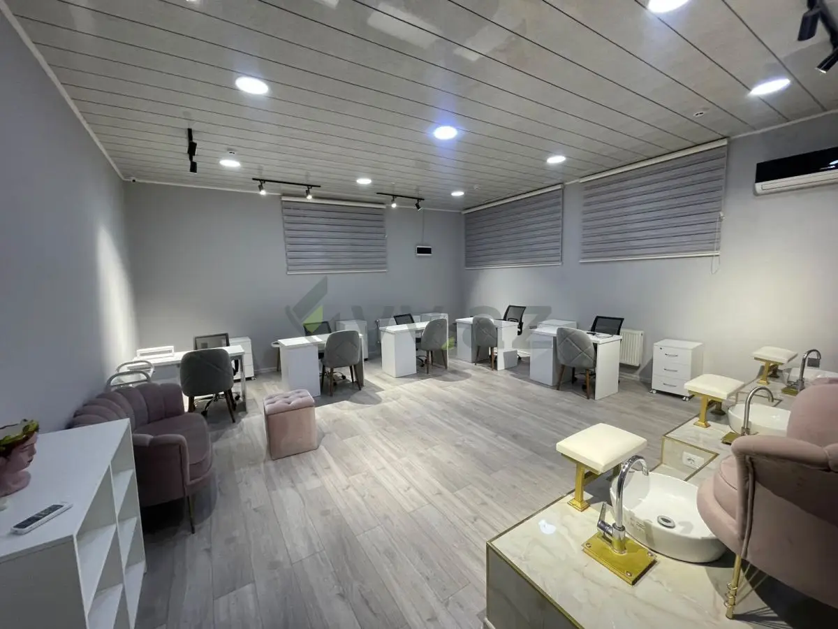 90 m² Obyekt / Ofis Kirayə, Nəsimi, Bakı — Bakı