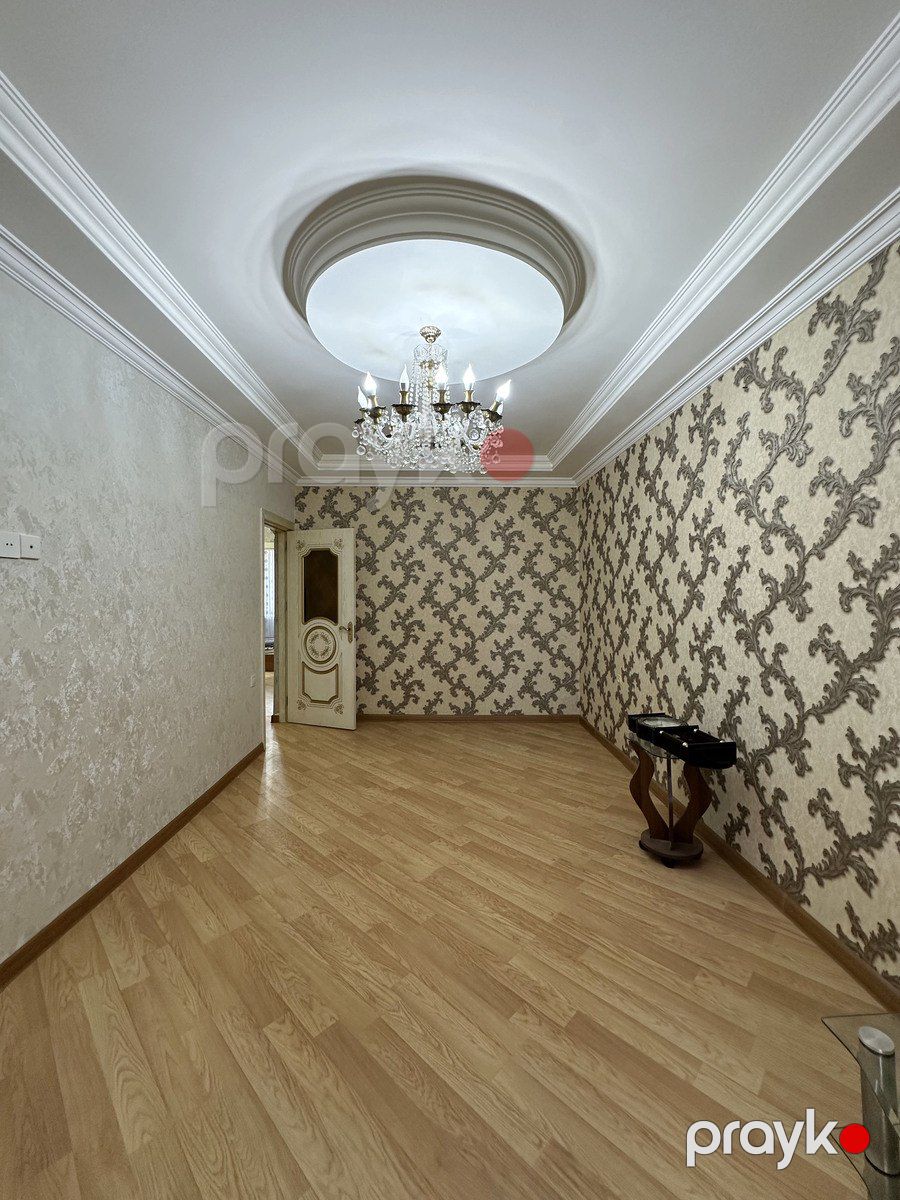 Satılır 3 otaqlı köhnə tikili 90 m² — Mənzil, Bakı (2)