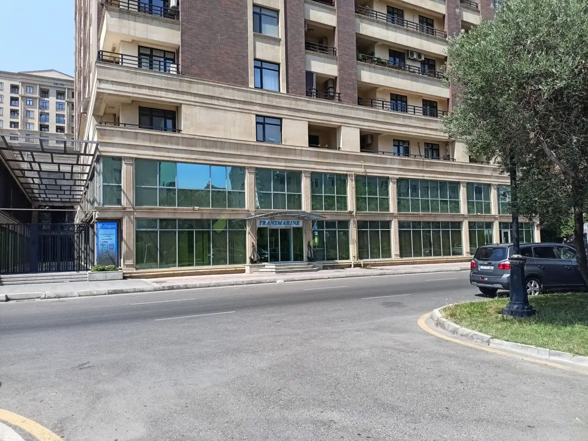 1270 m² Obyekt / Ofis Kirayə, Ağ şəhər, Xətai, Bakı — Bakı