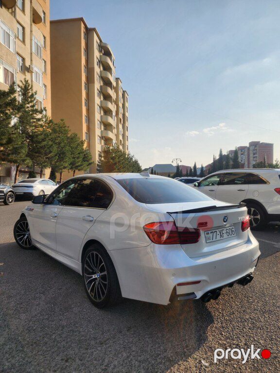 BMW 330, 2.0 L, 2015 il, 181 000 km — Avtomobillər, Gəncə (3)