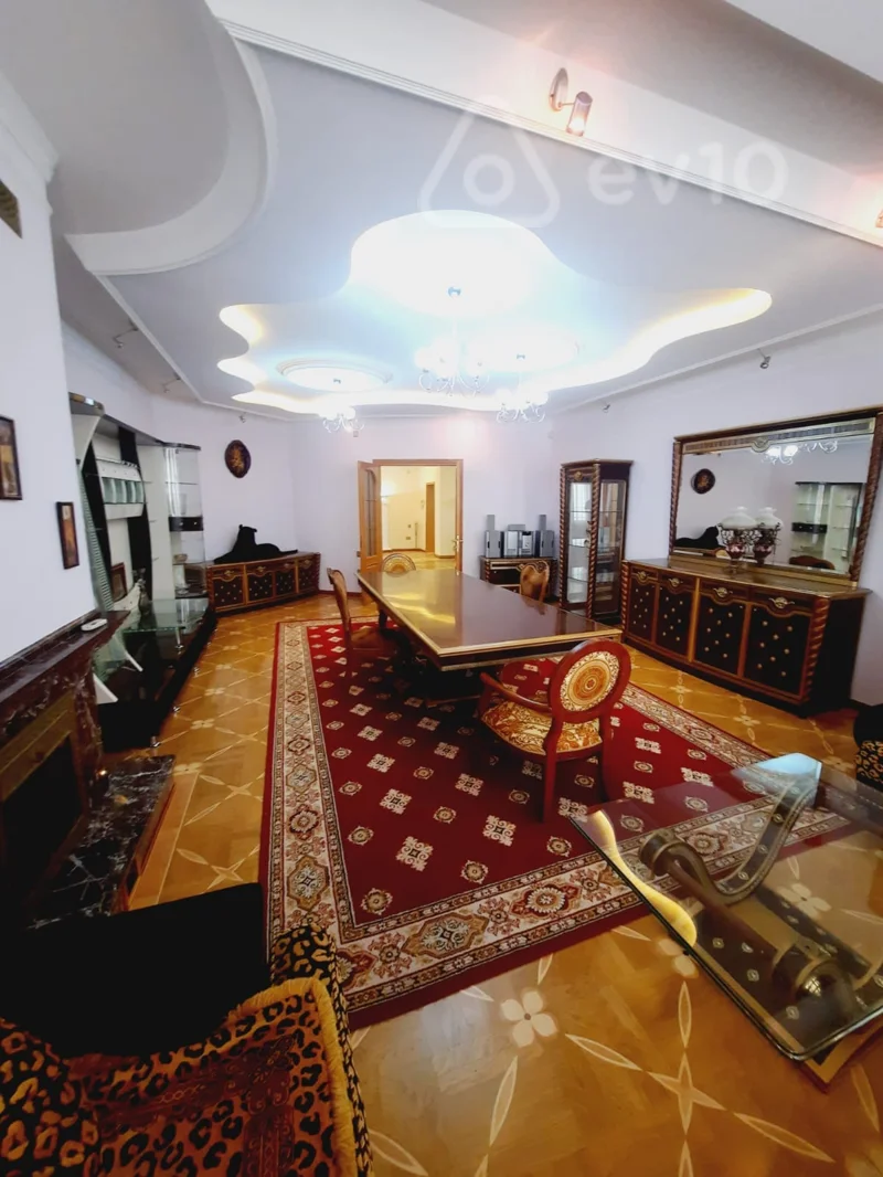 8 otaqlı mənzil, 427.6 m², Naxçıvan küç — Mənzil, Bakı (2)
