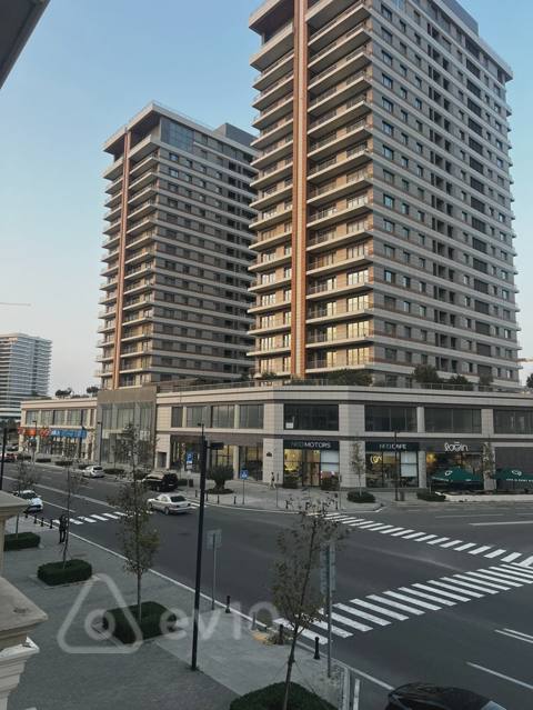 3 otaqlı mənzil, 157 m², Yasil Ada 1 kucesi — Ehmed — Apartment
