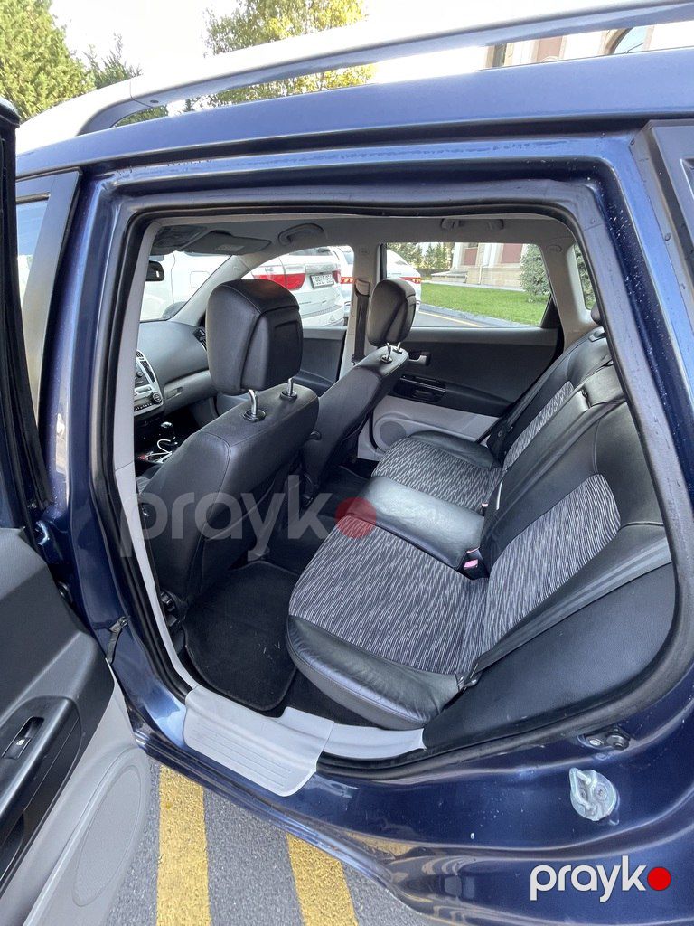 Kia Ceed SW, 1.6 L, 2007 il, 380 000 km — Avtomobillər, Bakı (9)