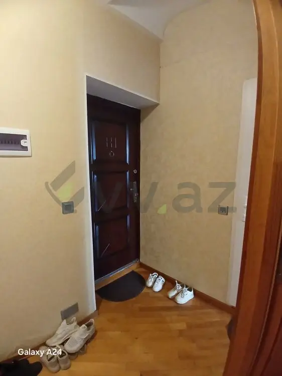 3 otaqlı mənzil Köhnə tikili Kirayə, Montin qəs., Nərimanov, Bakı — Mənzil, Bakı (4)