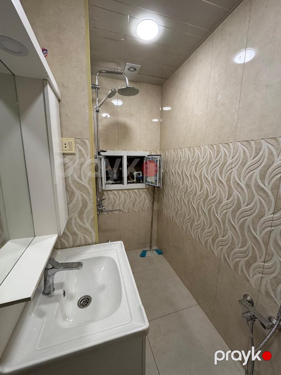 Satılır 2 otaqlı köhnə tikili 60 m² — Mənzil, Bakı (6)