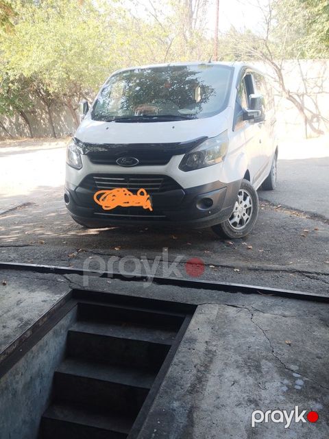Ford Tourneo Custom, 2.2 L, 2014 il, 420 000 km — Şəki