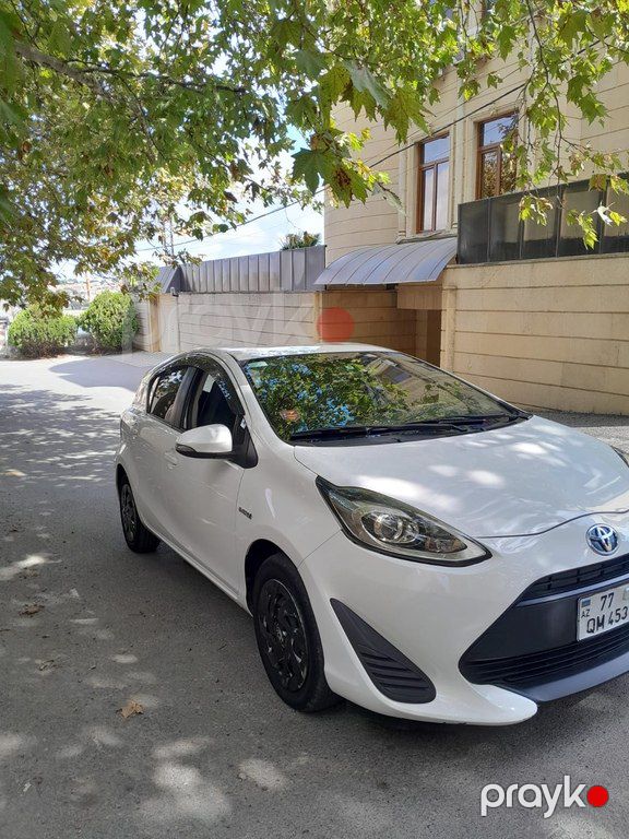 Toyota Aqua, 1.5 L, 0.87 kWh, 2017 il, 134 500 km — Avtomobillər, Bakı (2)