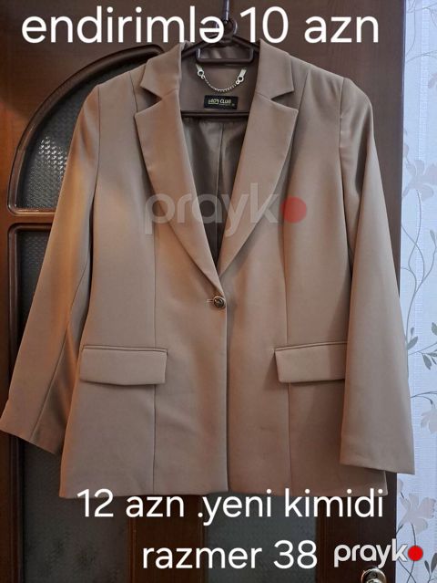 Qadın geyimləri – müxtəlif modellər və ölçülər - Bej rəngli klassik — Bakı