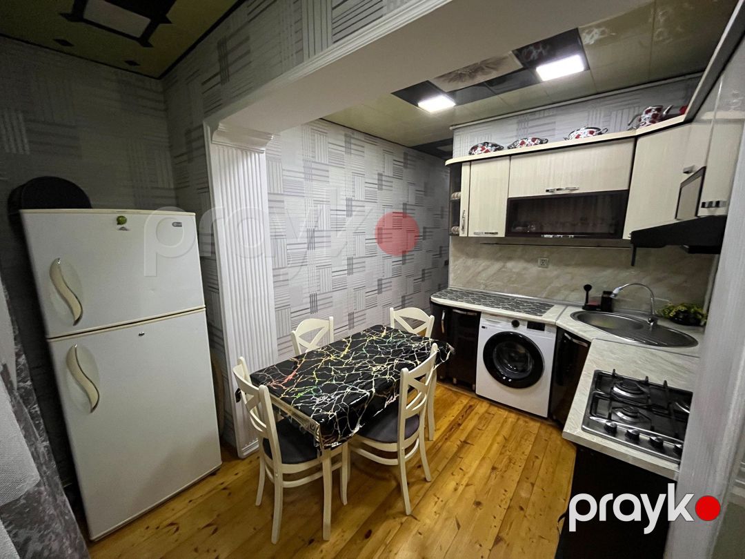 Satılır 2 otaqlı köhnə tikili 55 m² — Mənzil, Bakı (7)