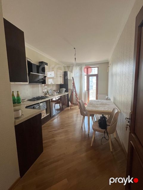 Satılır 2 otaqlı yeni tikili 90 m² — Bakı