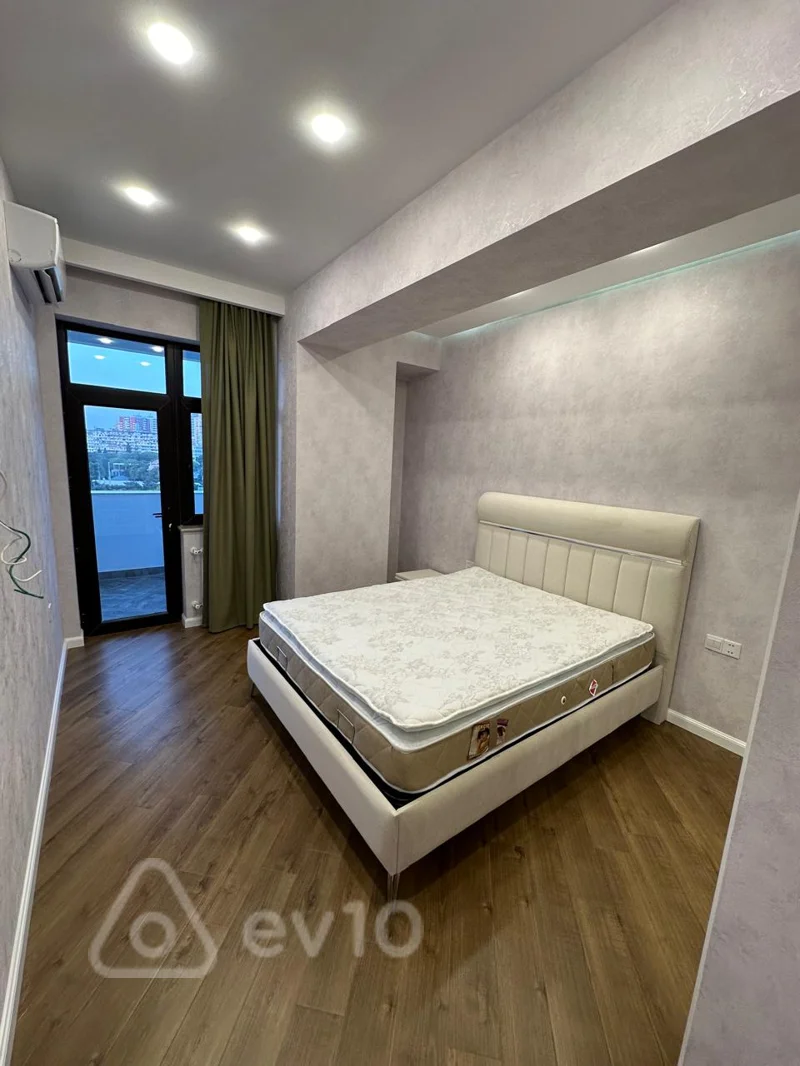 2 otaqlı mənzil, 93 m², Nəcəfqulu Rəfiyev küçəsi — kirayə — Mənzil, Bakı (3)
