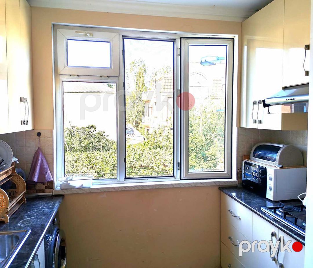 Satılır 4 otaqlı köhnə tikili 95 m² — Mənzil, Bakı (9)