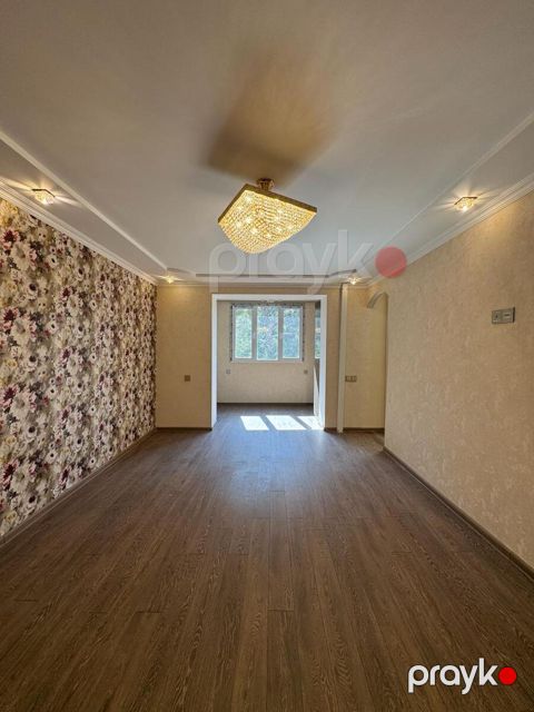 Satılır 3 otaqlı köhnə tikili 60 m² — Bakı