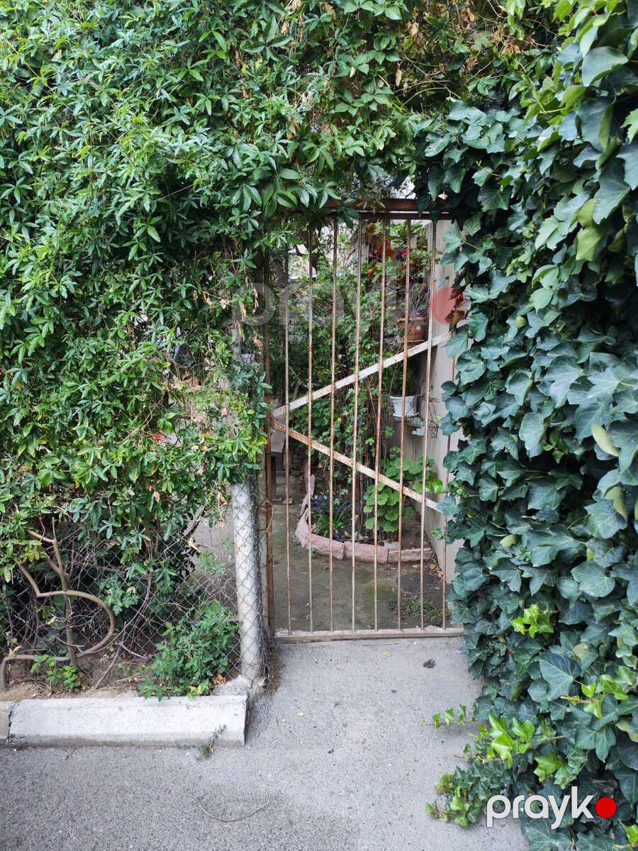 Satılır 4 otaqlı köhnə tikili 95 m² — Mənzil, Bakı (12)