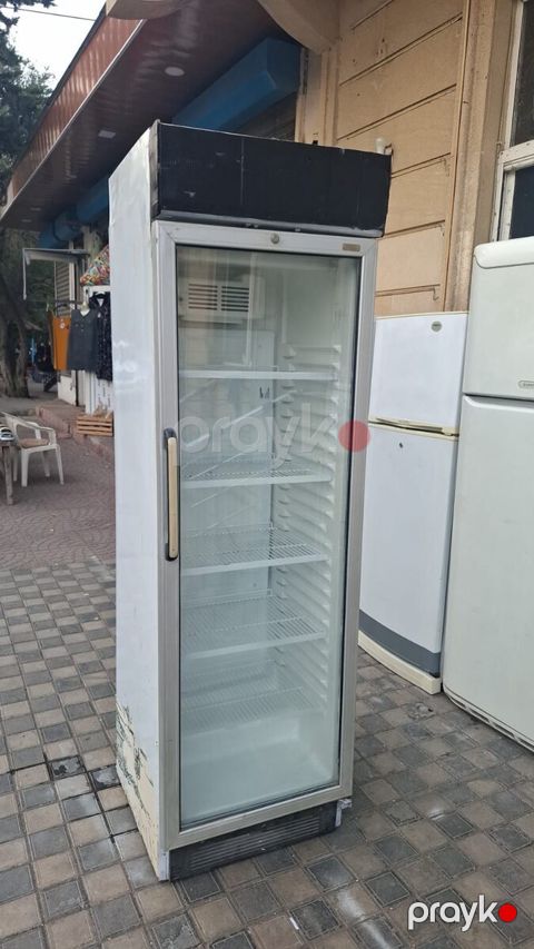 Vitrin soyuducusu — Bakı