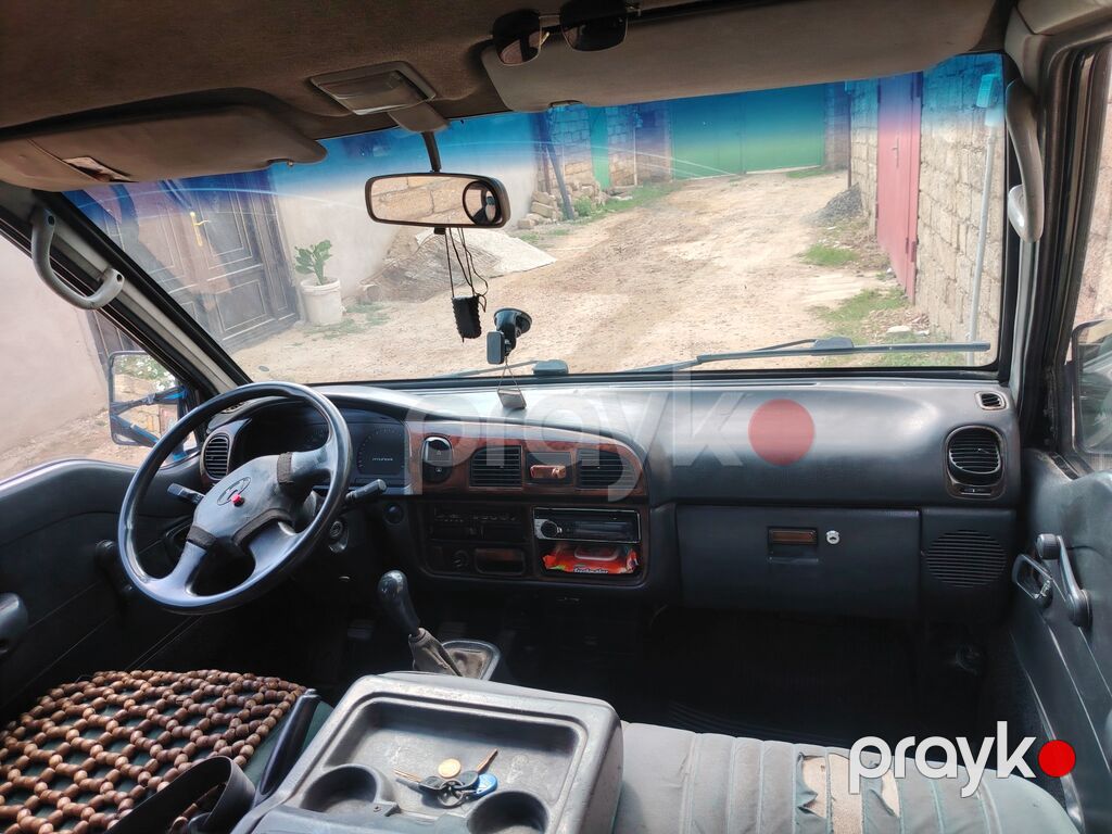 Toyota Hiace: 2.5 l 1997 il Van/Minivan — Avtomobillər, Digah (4)
