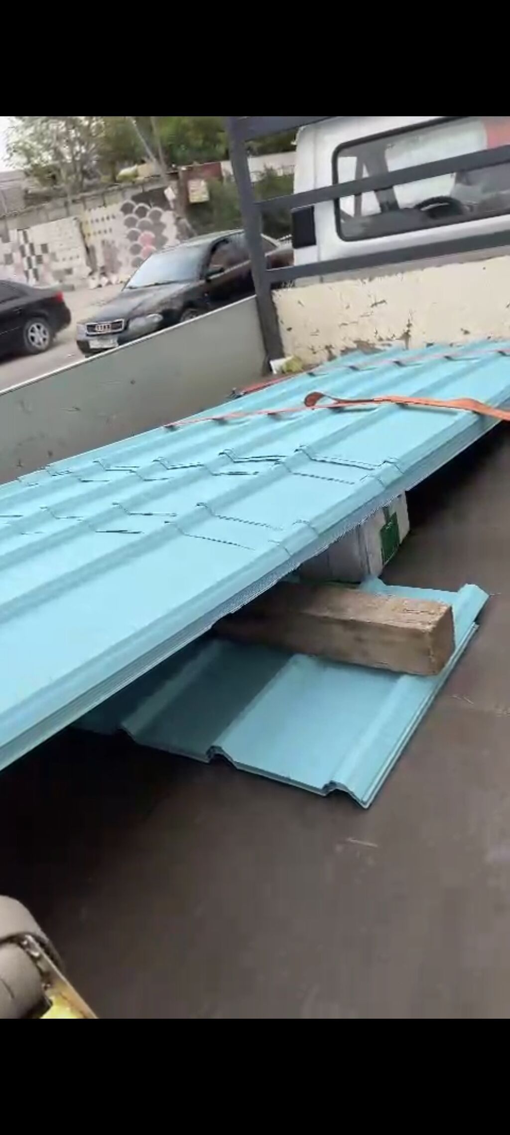 Mavi rəngli dam örtüyü – profil metal panellər - Material: profil — Dam örtükləri, Bakı (8)