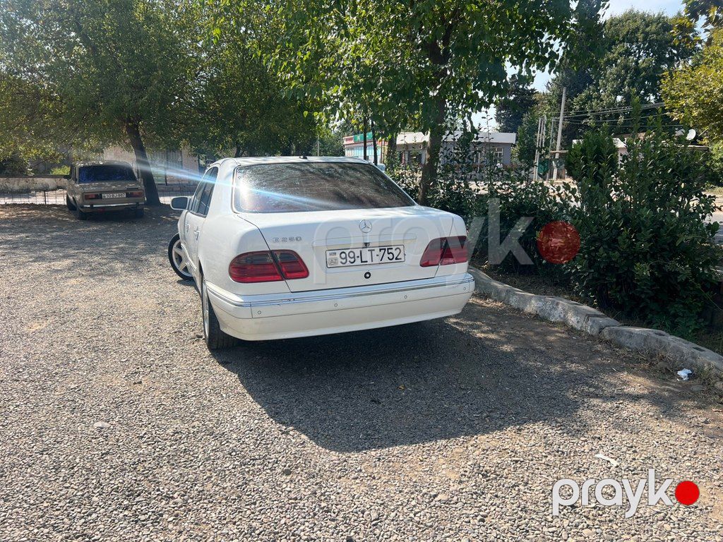 Mercedes E 240, 2.4 L, 2000 il, 350 000 km — Avtomobillər, Masallı (2)