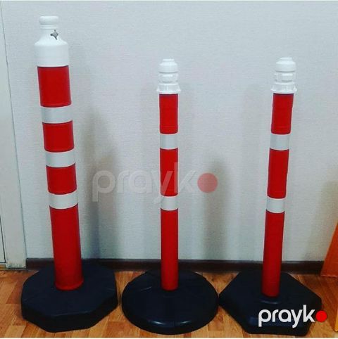Plastik dirəklər — Bakı