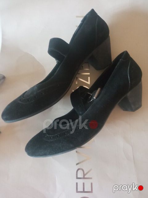 Ayaqqabı — Bakı