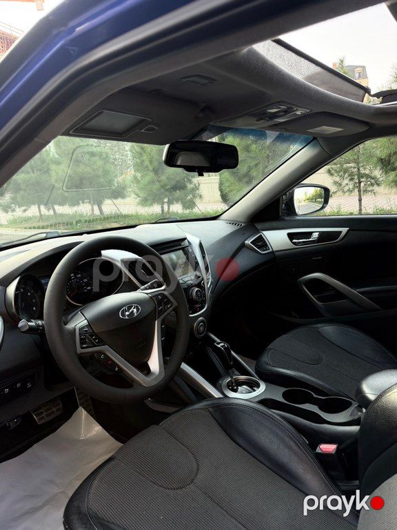 Hyundai Veloster, 1.6 L, 2012 il, 198 000 km — Avtomobillər, Bakı (12)