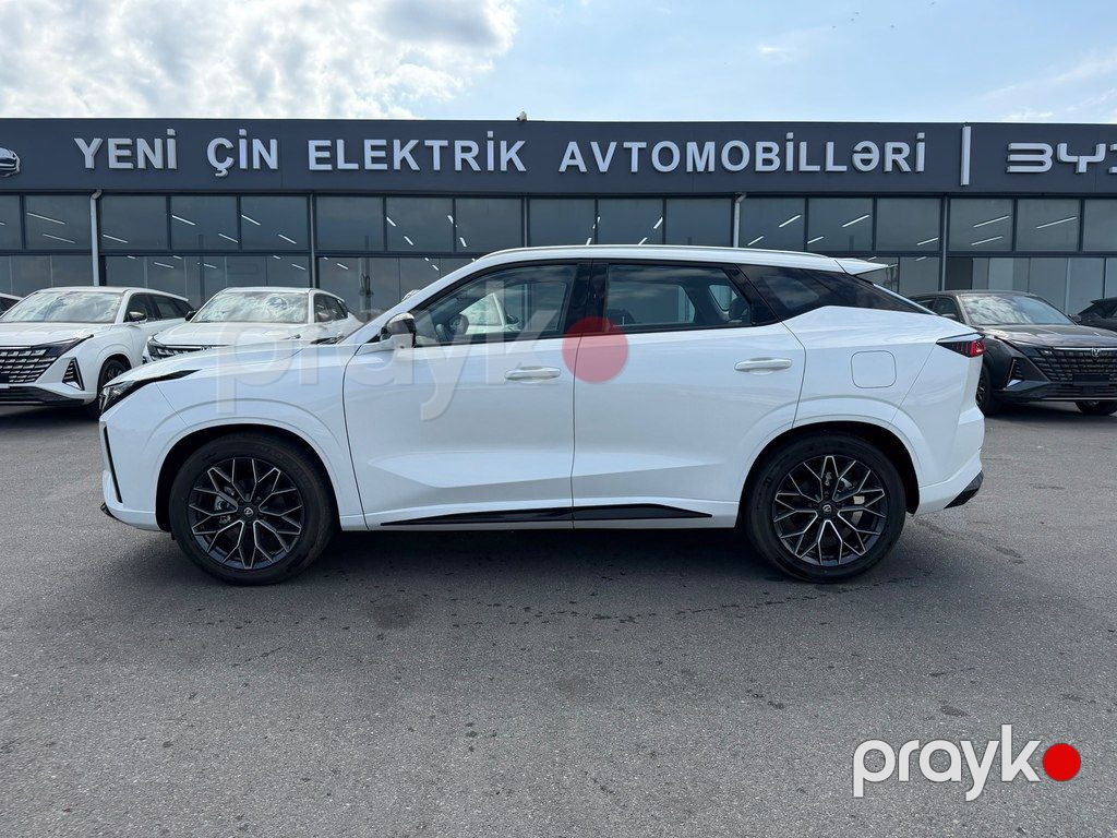 Changan Uni-Z, 1.5 L, 18.4 kWh, 2025 il, yeni — Avtomobillər, Bakı (8)
