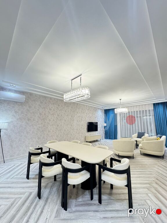 Satılır 4 otaqlı həyət evi/bağ evi 200 m² — Ev, villa, Bakı (11)