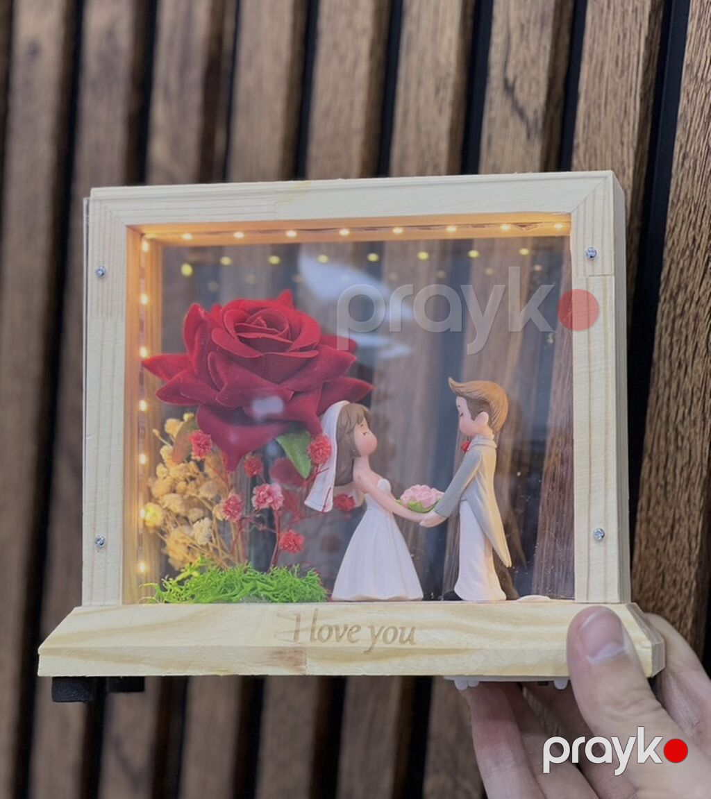 Romantik LED dekor qutusu – “I love you” yazılı taxta çərçivə Suvenir — Bayram məmulatı, Bakı (2)