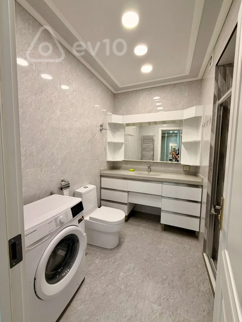 2 otaqlı mənzil, 100 m², Mərkəzi Bulvar küçəsi — kirayə — Mənzil, Bakı (12)