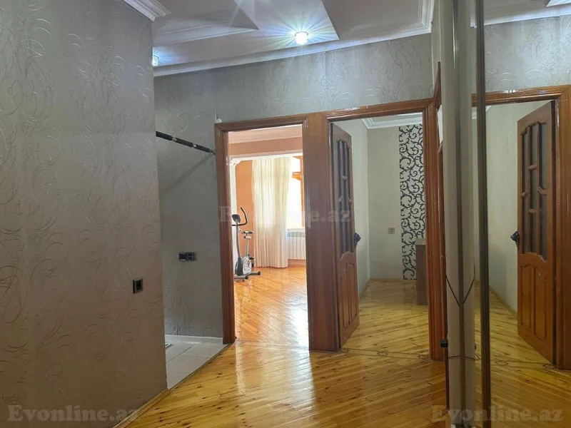 Kirayə verilir 4 otaqlı Mənzil Köhnə tikili 120 m² Bakı, Yasamal r., İnşaatçılar m — Mənzil, Bakı (8)