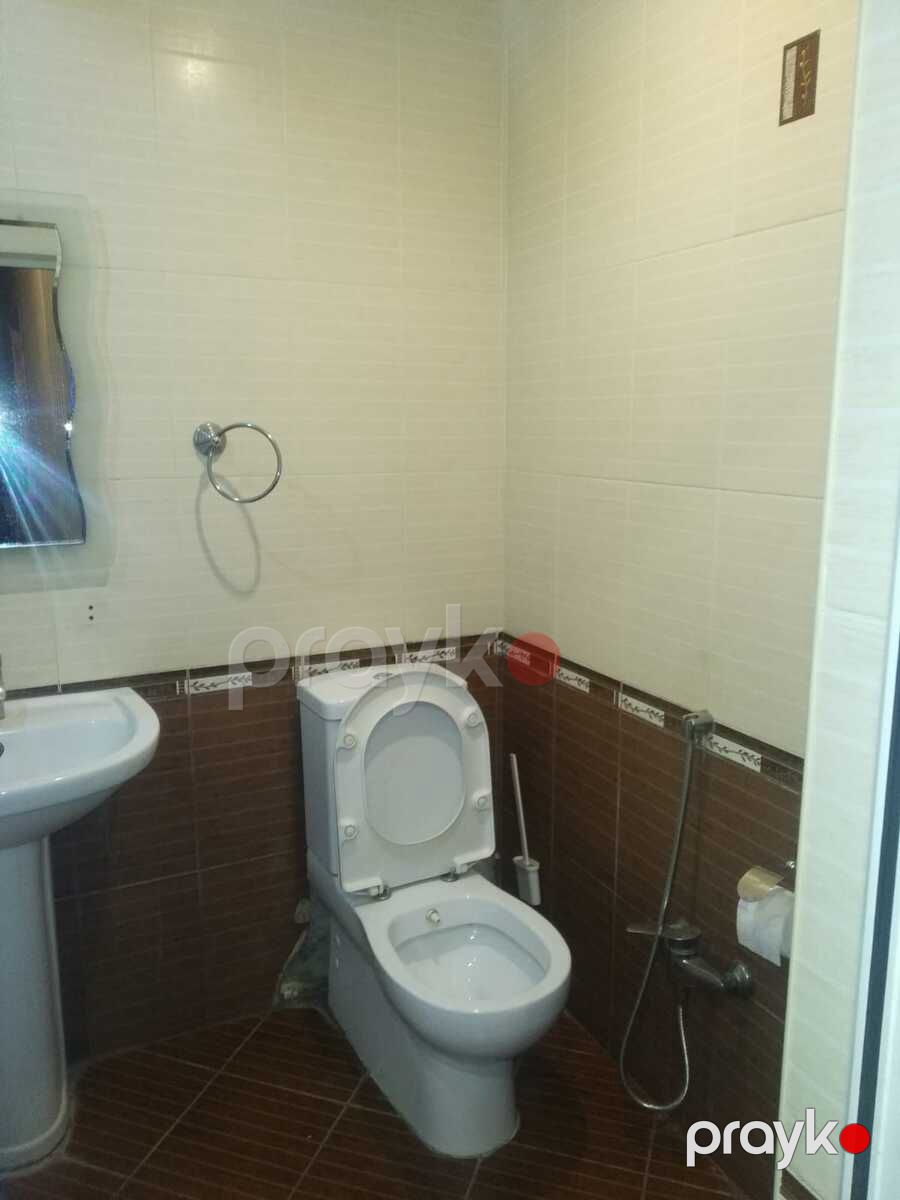 Satılır 2 otaqlı köhnə tikili 65 m² — Mənzil, Bakı (7)