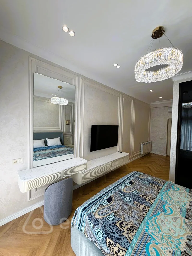 4 otaqlı mənzil, 180 m², izmir küçəsi — kirayə — Mənzil, Bakı (6)