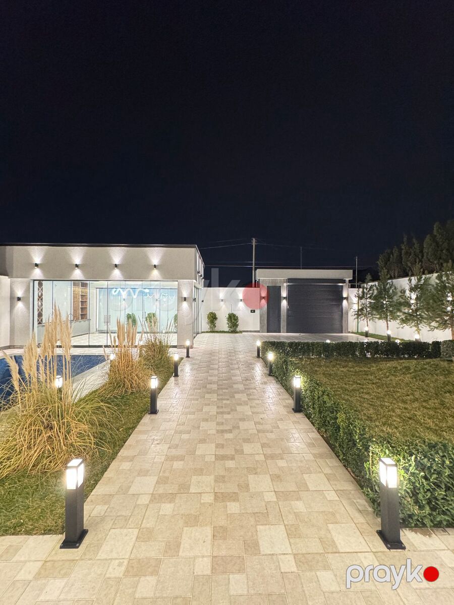 Satılır 4 otaqlı həyət evi/bağ evi 2100 m² — Ev, villa, Bakı (6)