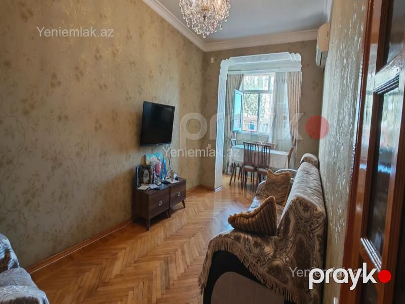 Satılır 6 otaqlı Bina evi menzil (Köhnə tikili), 65 m², Nizami rayonu — Mənzil, Bakı (6)