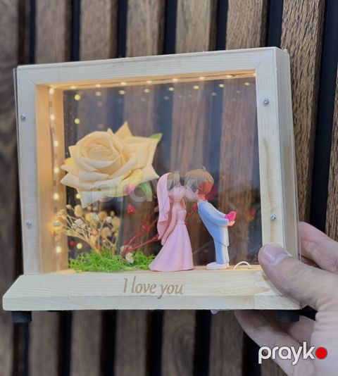Romantik LED dekor qutusu – “I love you” yazılı taxta çərçivə Suvenir — Bakı