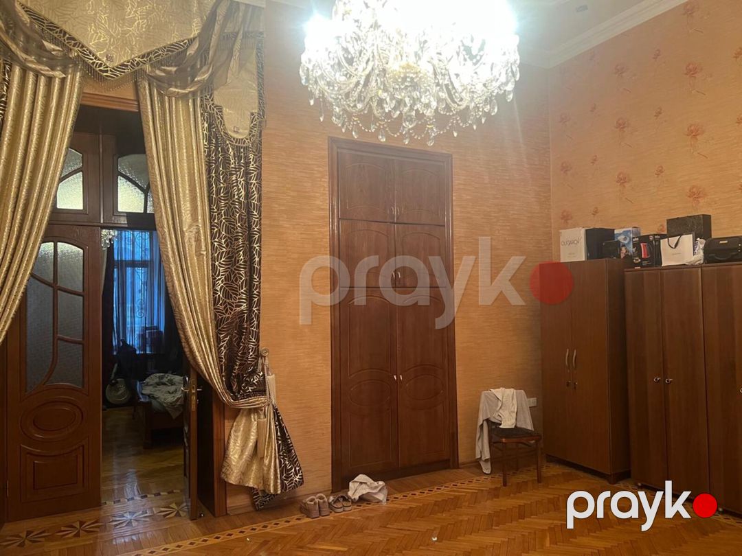 Satılır 10 otaqlı köhnə tikili 390 m² — Mənzil, Bakı (10)