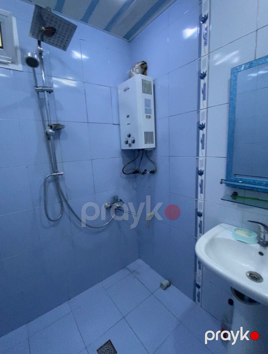 Satılır 2 otaqlı köhnə tikili 55 m² — Mənzil, Bakı (7)