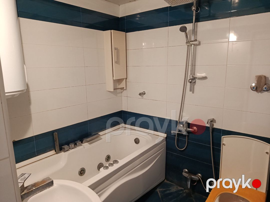 Satılır 1 otaqlı köhnə tikili 40 m² — Mənzil, Bakı (11)