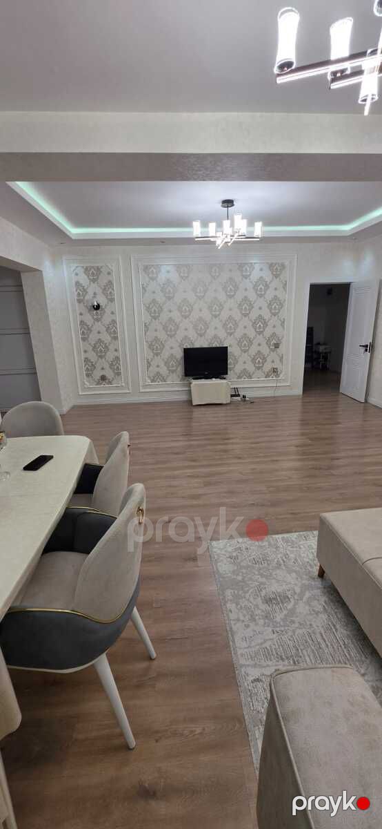 Satılır 4 otaqlı köhnə tikili 120 m² — Mənzil, Bakı (5)