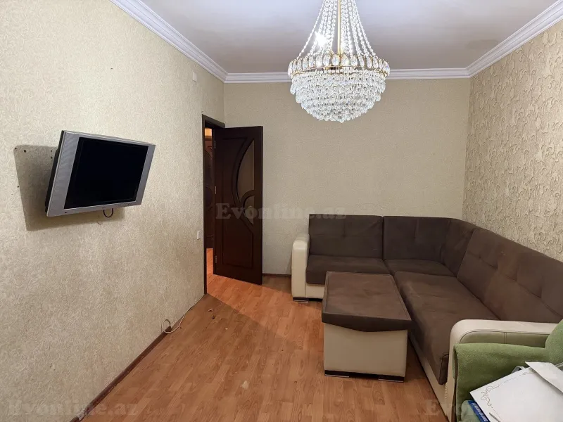 Kirayə verilir 3 otaqlı Mənzil Köhnə tikili 66 m² Bakı, Xətai r., Həzi Aslanov — Bakı