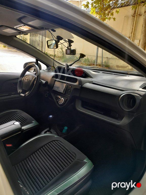 Toyota Aqua, 1.5 L, 0.87 kWh, 2017 il, 134 500 km — Avtomobillər, Bakı (6)