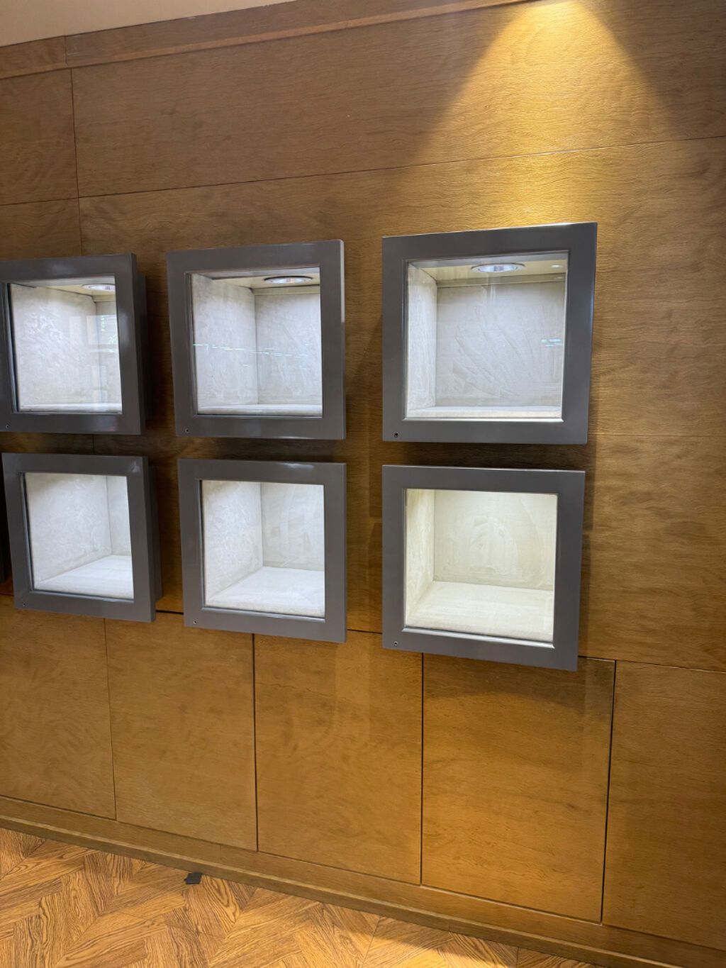 İşlənmiş — Vitrini, Bakı (7)