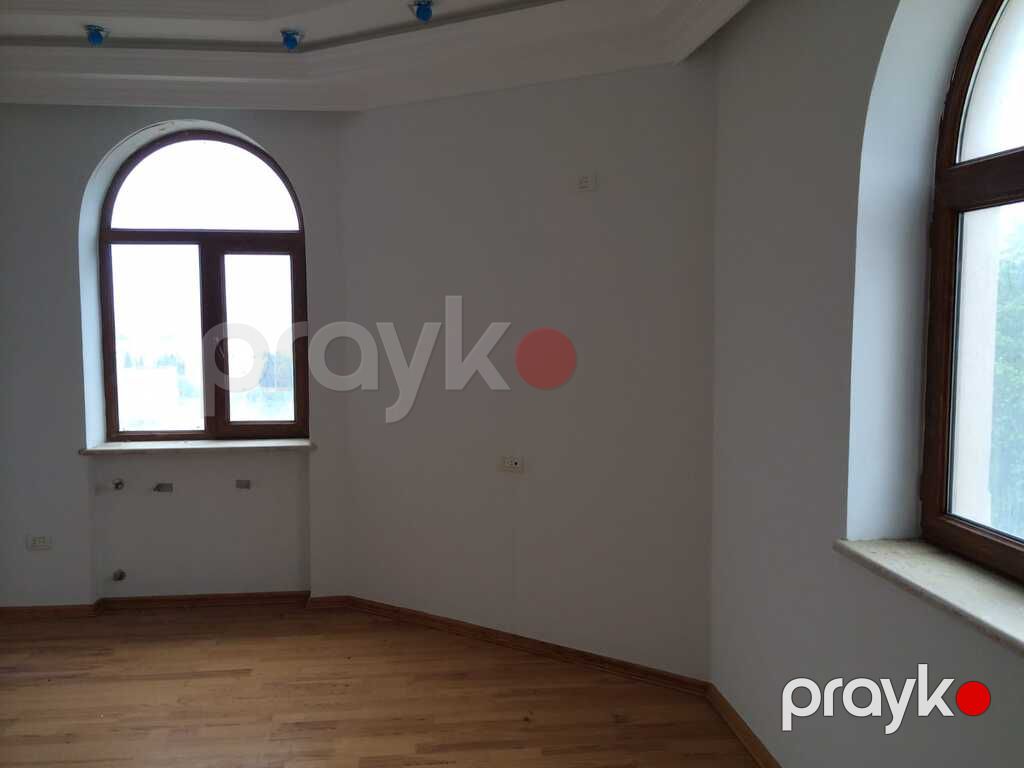 Satılır 9 otaqlı həyət evi/bağ evi 370 m² — Ev, villa, Bakı (7)