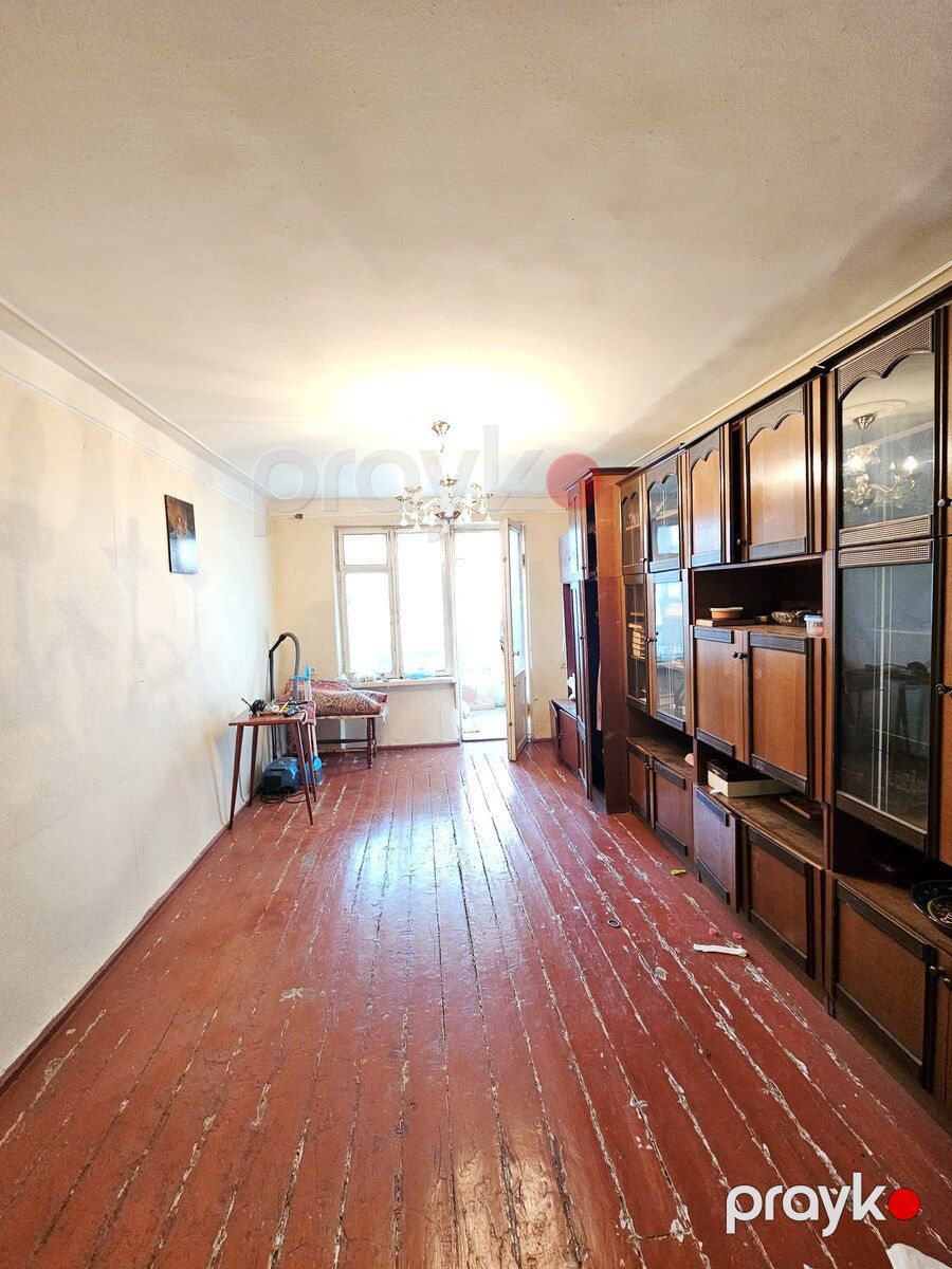 Satılır 3 otaqlı köhnə tikili 75 m² — Mənzil, Bakı (2)
