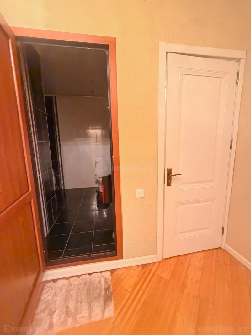 Kirayə verilir 3 otaqlı Mənzil Yeni tikili 160 m² Bakı, Yasamal r., İnşaatçılar m., Yeni Yasamal — Mənzil, Bakı (8)