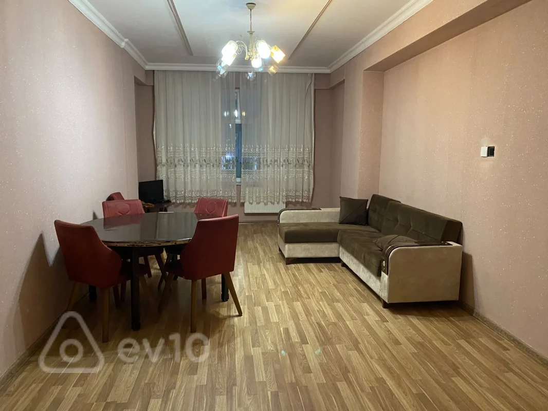 3 otaqlı mənzil, 120 m², Bakı, Bakı yeni Yasamal Qəs — kirayə — Bakı