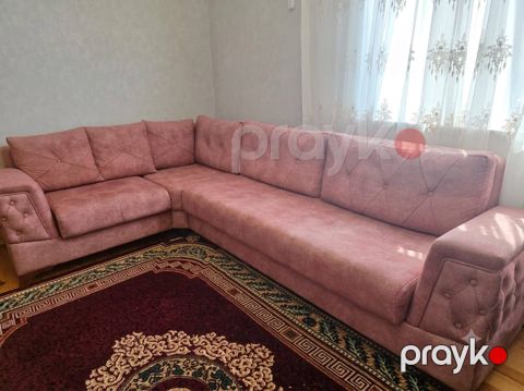 Divan satıram — Bakı